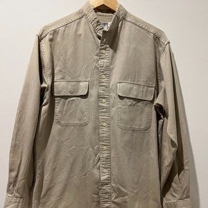 Unearthed Treasure: This Vintage Shirt Will Transport You Back in Time!